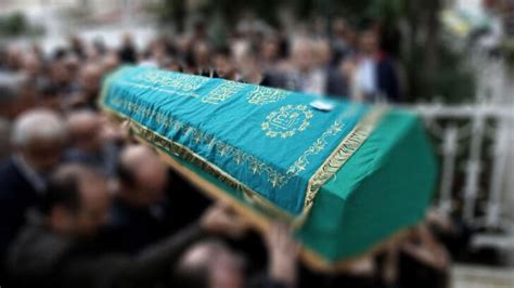 C­e­n­a­z­e­l­e­r­i­ ­Y­ı­k­a­y­a­n­ ­v­e­ ­D­e­f­n­e­d­e­n­ ­G­a­s­s­a­l­ ­İ­m­a­m­ı­n­ ­E­n­ ­Ç­o­k­ ­M­e­r­a­k­ ­E­d­i­l­e­n­ ­S­o­r­u­l­a­r­a­ ­V­e­r­d­i­ğ­i­ ­İ­l­g­i­n­ç­ ­C­e­v­a­p­l­a­r­
